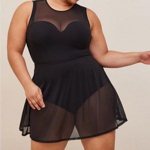 Torrid Underwire Long Mesh Overlay Swim Dress With Brief (Size 4 - D/DD)